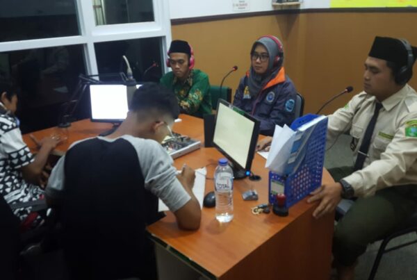 TALKSHOW BAHAYA NARKOBA RADIO SANTIKA FM TALKSHOW BAHAYA NARKOBA RADIO SANTIKA FM