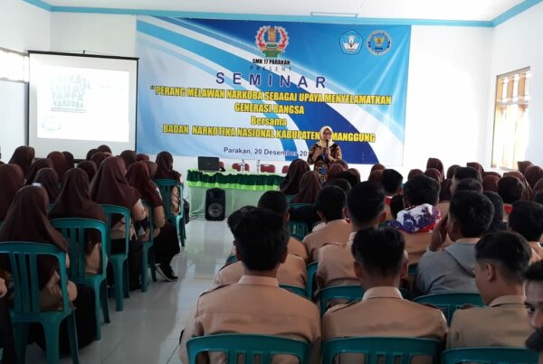 SOSIALISASI BAHAYA NARKOBA PELAJAR SMK 17 PARAKAN