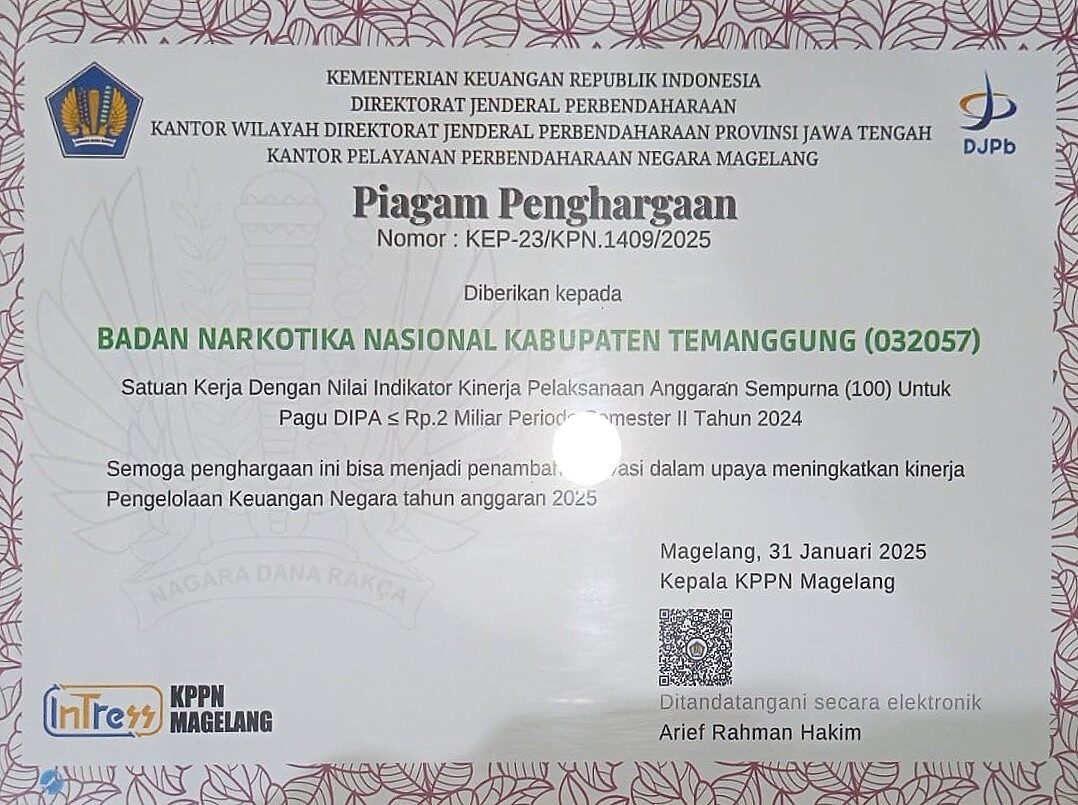 PIAGAM PENGHARGAAN BNNK TEMANGGUNG PIAGAM PENGHARGAAN BNNK TEMANGGUNG
